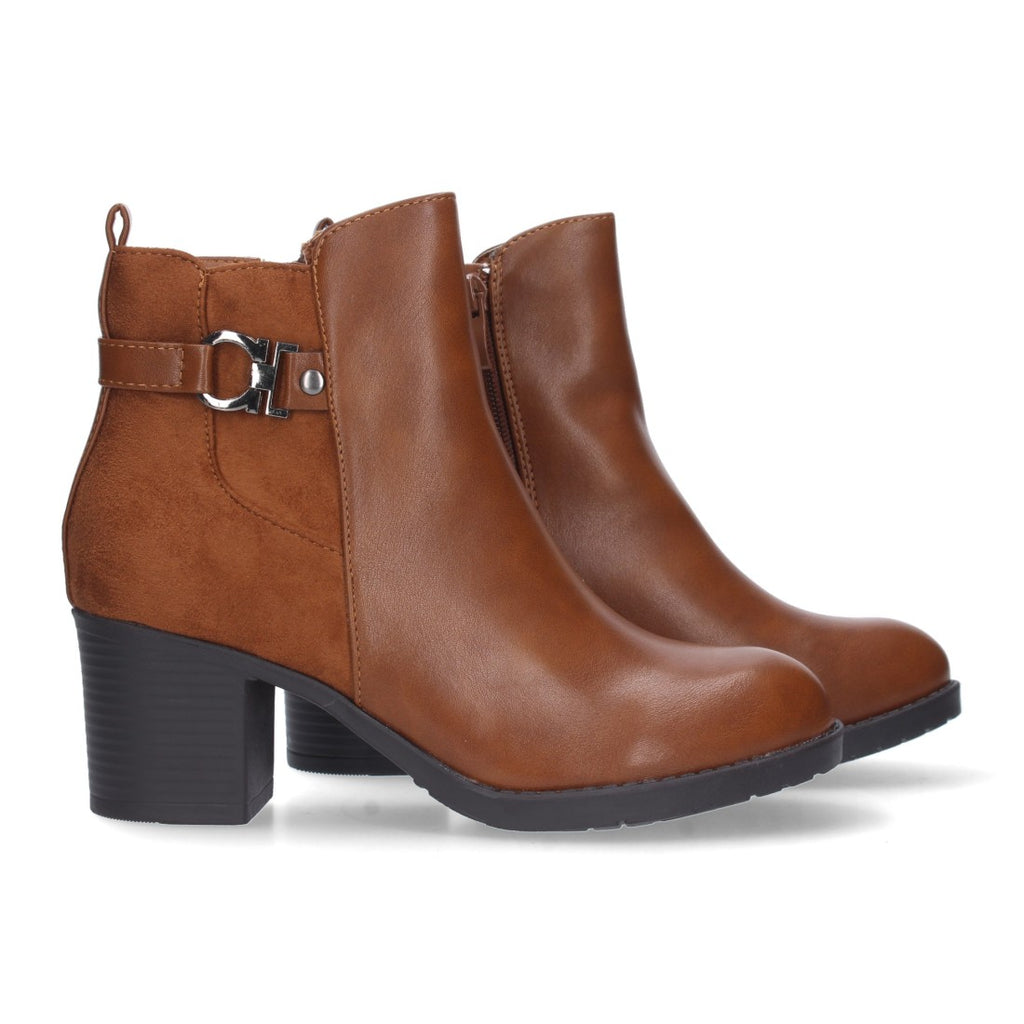 YC722-Camell