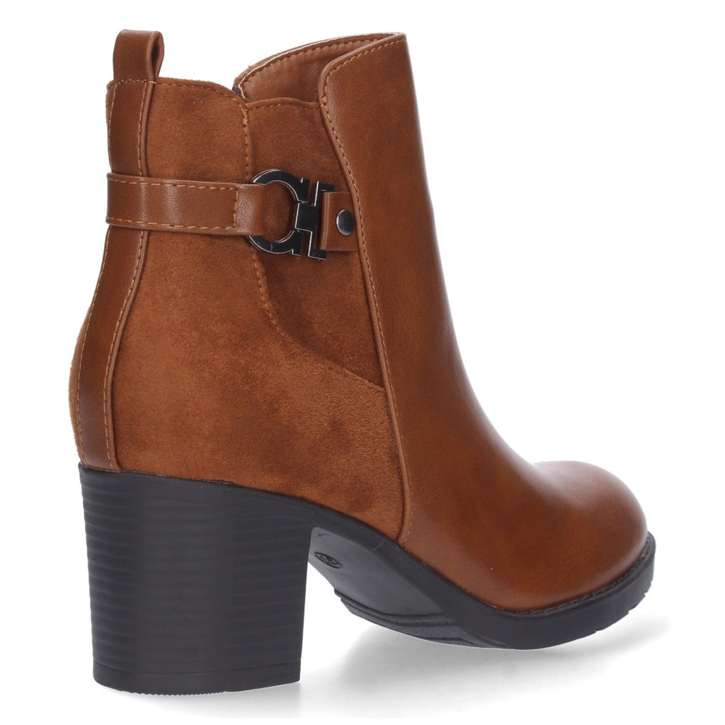YC722-Camell