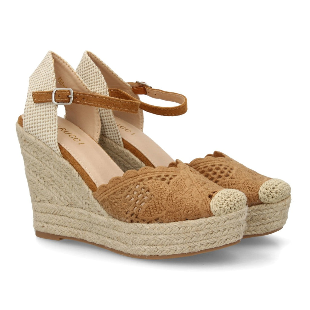 VR5-1516-Camell