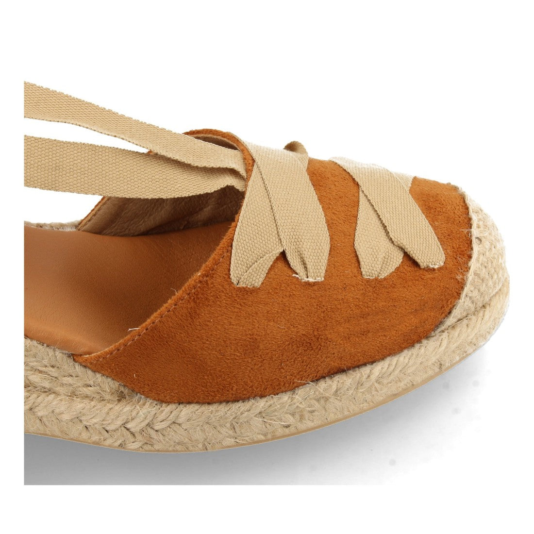 SB-22004-Camell