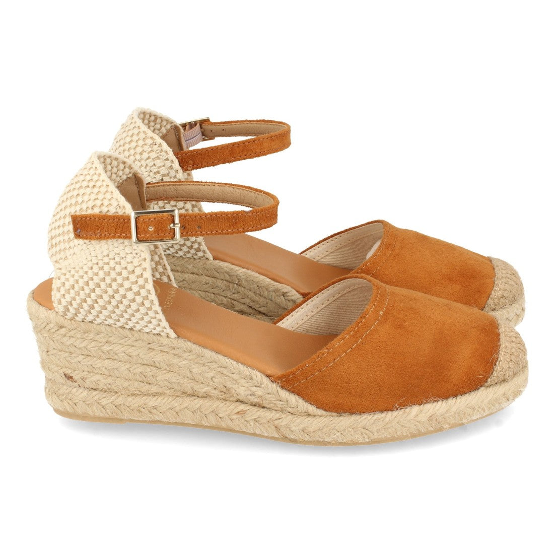 SB-22001-Camell