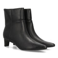 Botines Efecto Ante con Tacón Negro · XQ1011