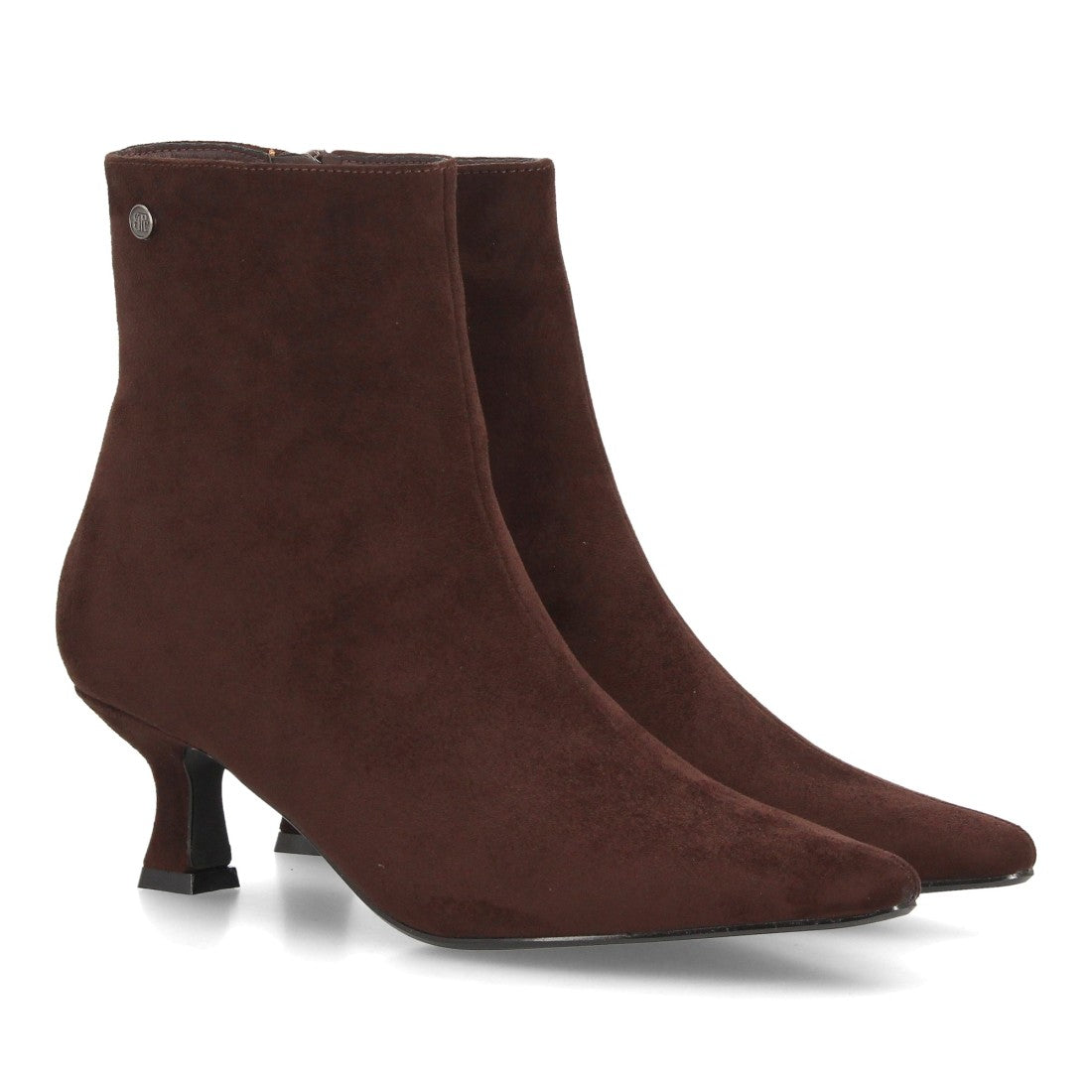 Botines Efecto Ante con Tacón Café · A-6011