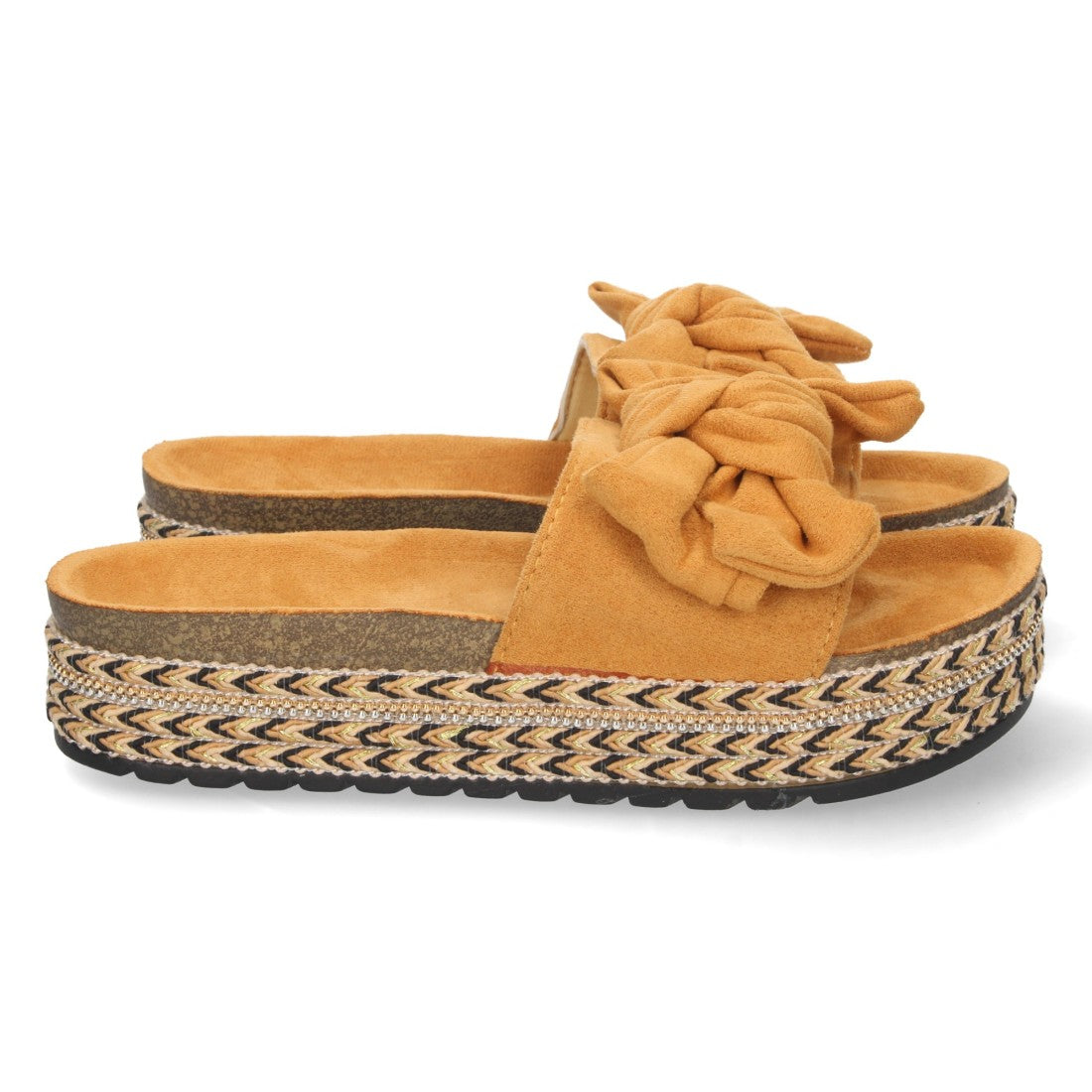 TC-376-Camell