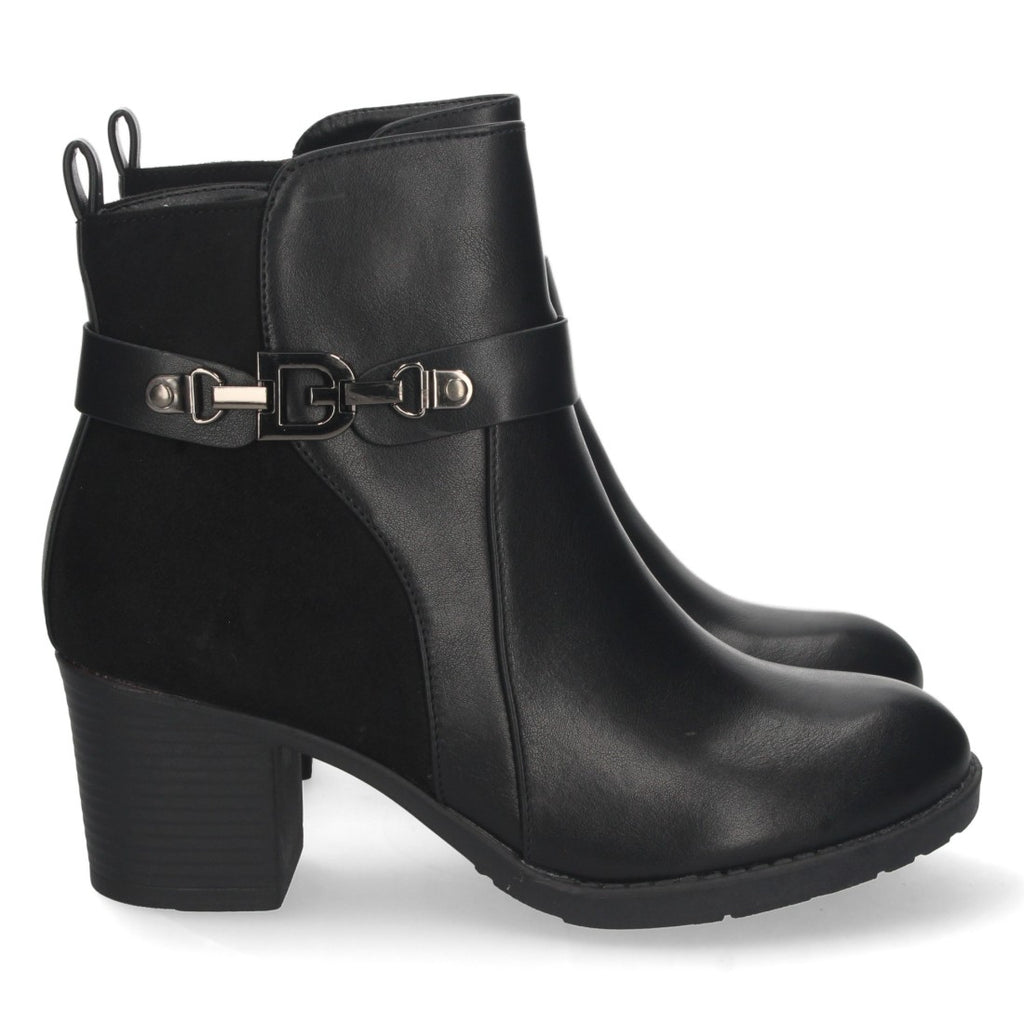 YC8557-Negre